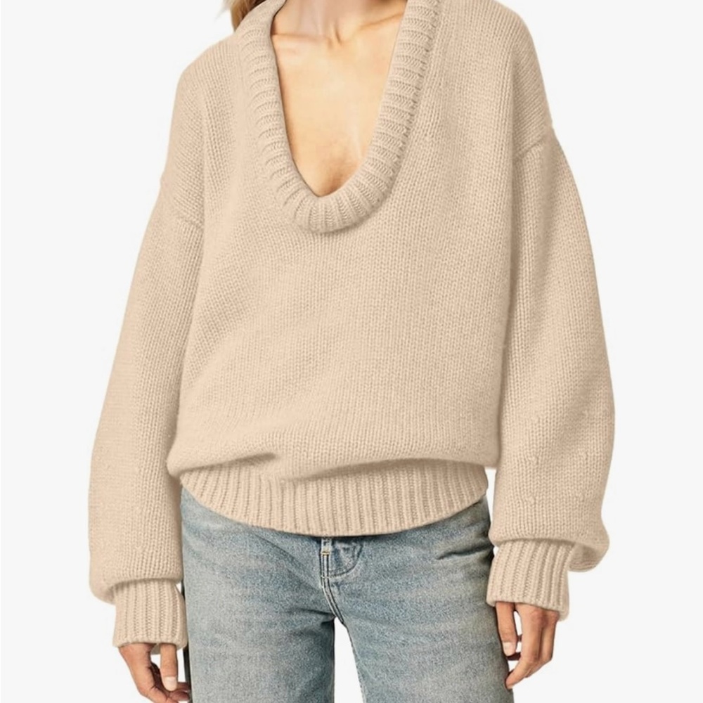 Scoop Neck Cream Sweater